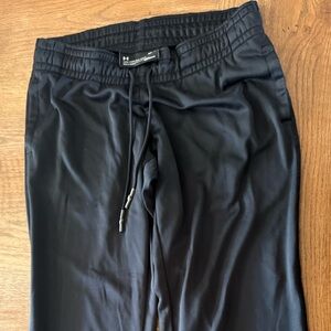 Women’s under armour Black Athletic sweatpants